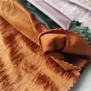 Fooliumiga trükitud sametkangas